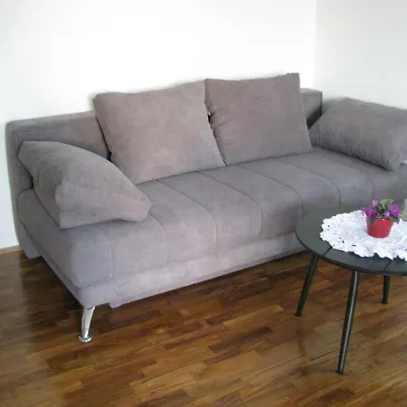 Hisa Marjetica Apartment